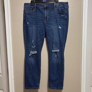 Women’s Old Navy power straight Blue Distressed Jeans